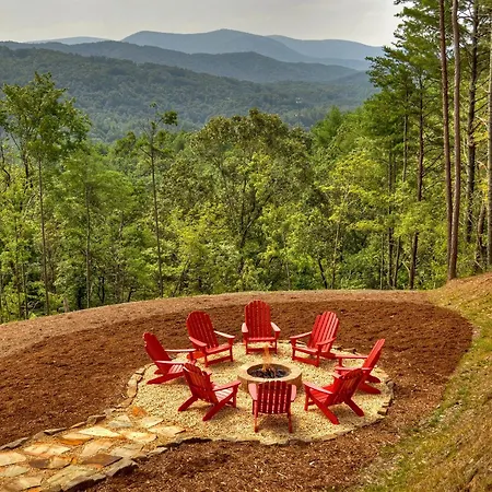 3 Peaks And A Treehouse - 10 Minutes To Blue Ridge Vila